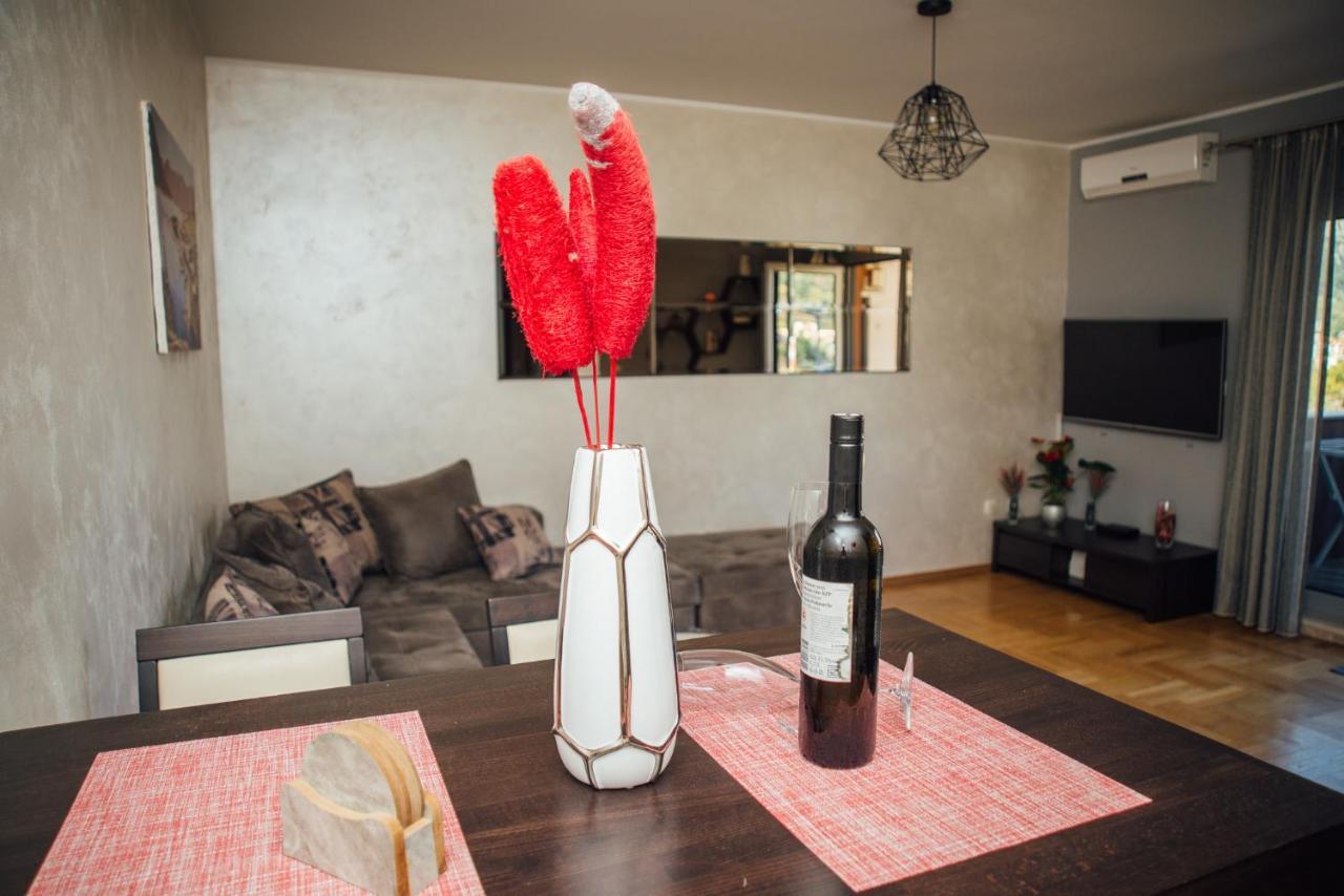 Sea View Apartment In Kotor ! Apartment Popica Экстерьер фото