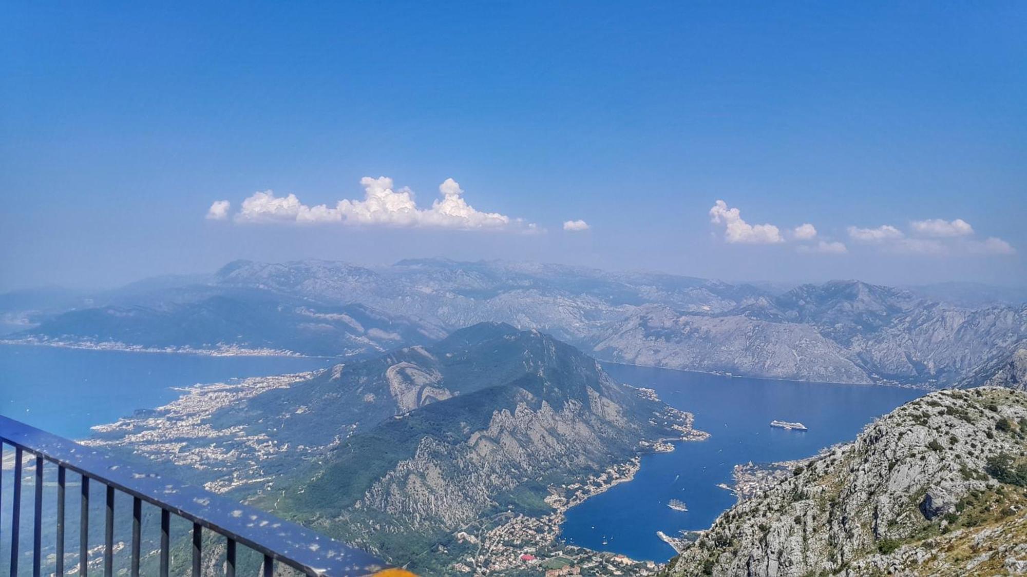 Sea View Apartment In Kotor ! Apartment Popica Экстерьер фото